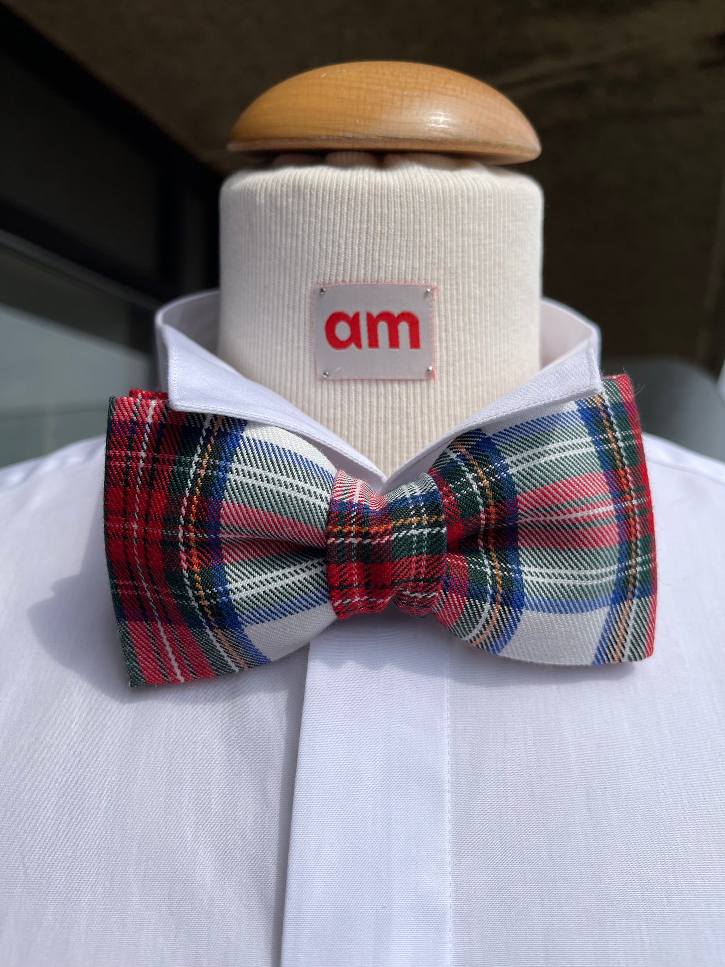 Bow tie Eliot